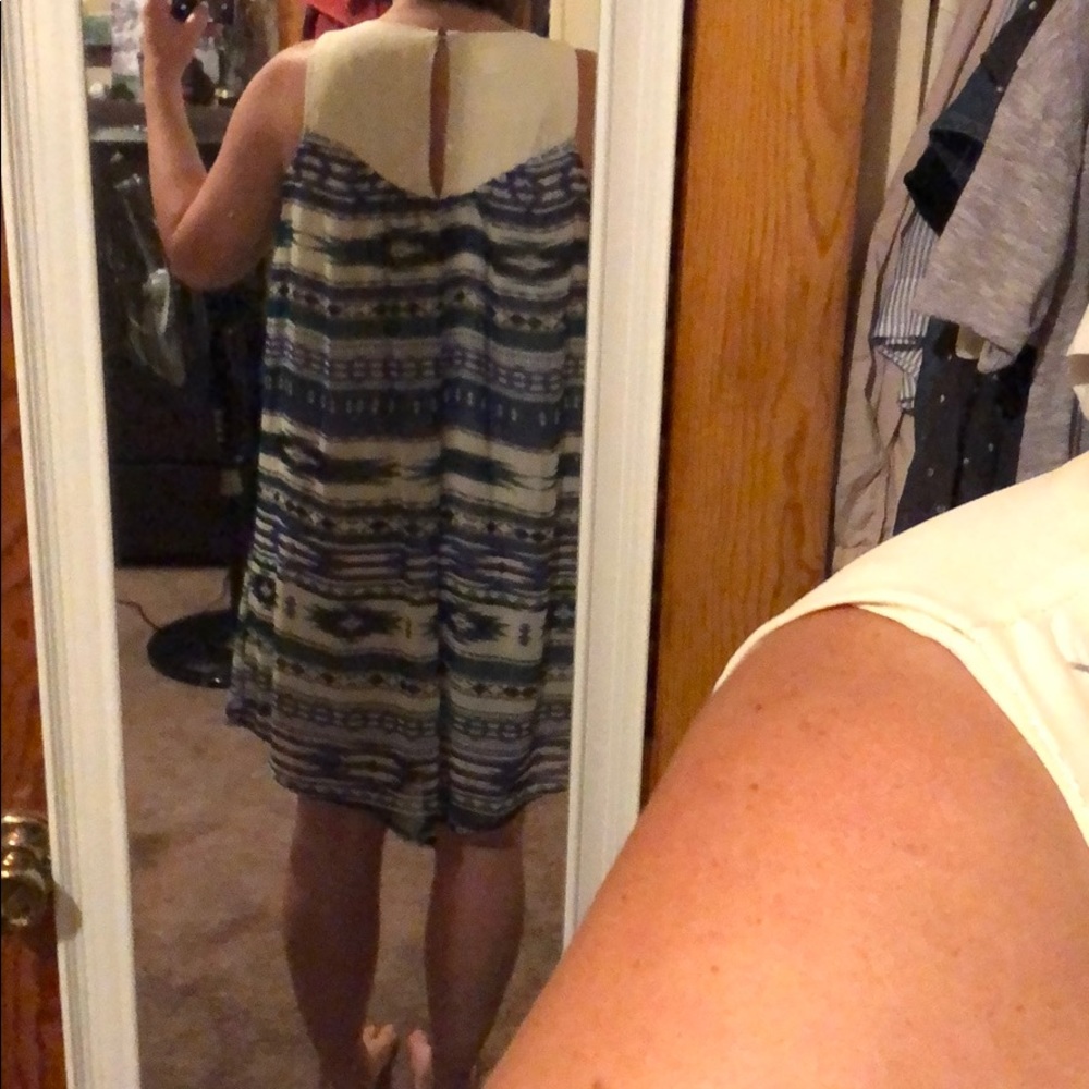 Aztec pattern dress - Picture 4 of 4